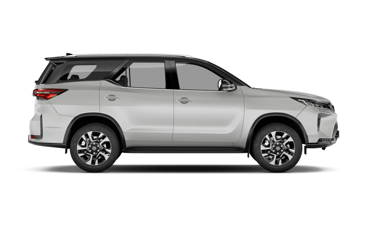 TOYOTA FORTUNER new in Rwanda